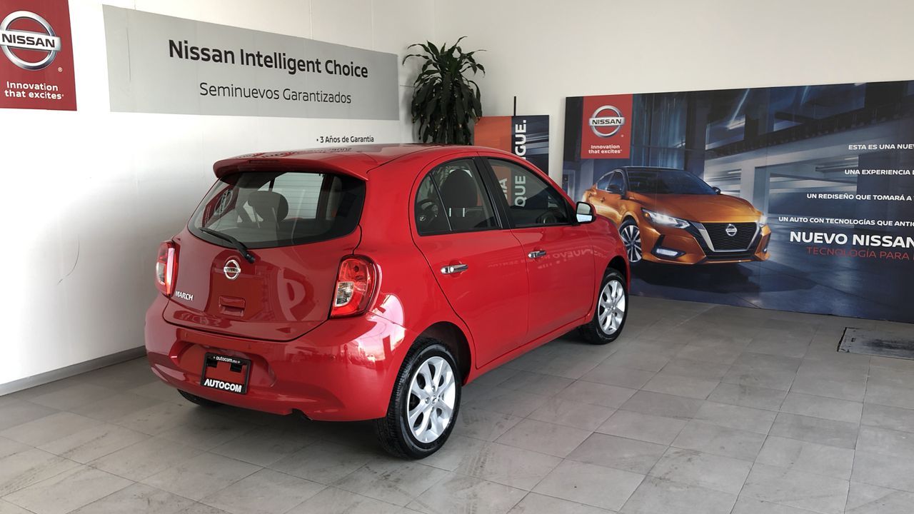 Nissan March 2018