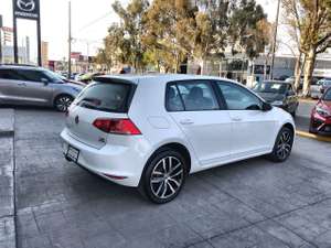 Auto seminuevo Volkswagen Golf 2017