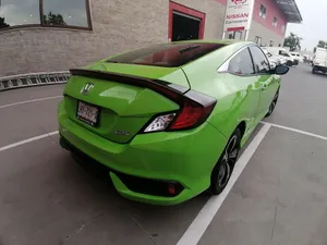 Autos seminuevos, Honda Civic 2016