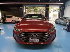 Autos seminuevos, Hyundai Elantra 2017