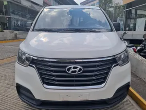 Autos seminuevos, Hyundai Starex 2019