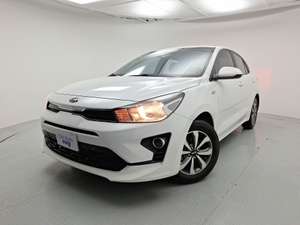 Autos seminuevos, Kia Rio 2021