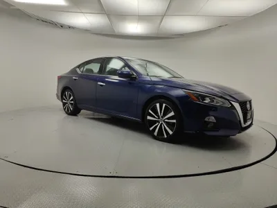 Nissan Altima 2021