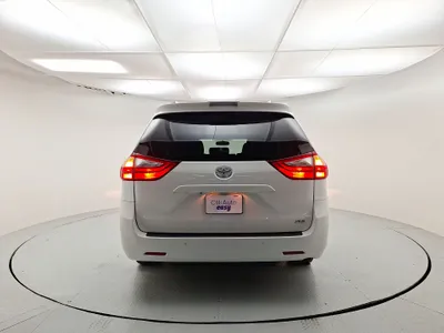 Toyota Sienna 2018