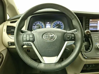 Toyota Sienna 2018