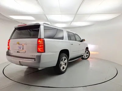 Chevrolet Suburban 2019