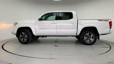 Toyota Tacoma 2017