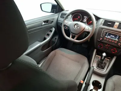 Volkswagen Jetta 2018