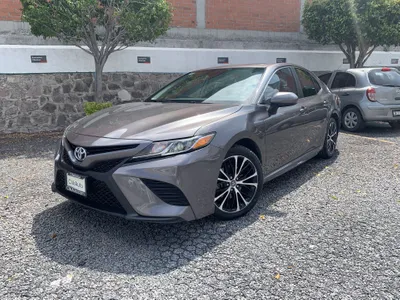 Toyota Camry 2019