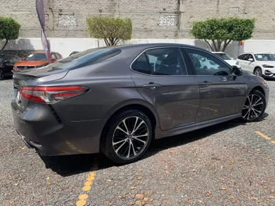 Toyota Camry 2019