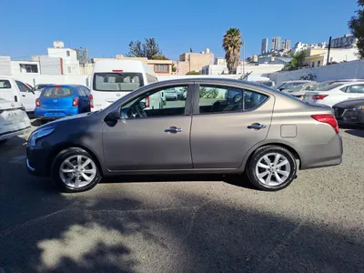 Nissan Versa 2015