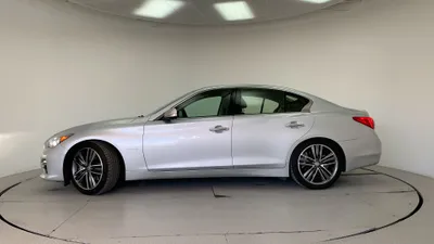 Infiniti Q50 2015