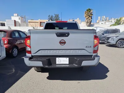 Nissan Frontier 2023