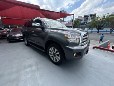 Toyota Sequoia 2017