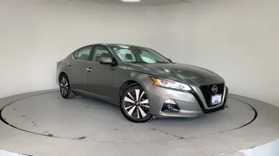 Nissan Altima 2020