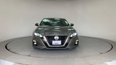 Nissan Altima 2020