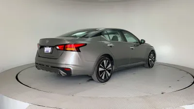 Nissan Altima 2020