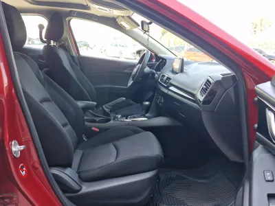 Mazda Mazda3 2015