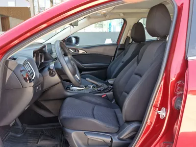 Mazda Mazda3 2015