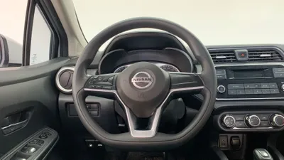 Nissan Versa 2020