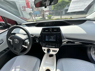 Toyota Prius 2018