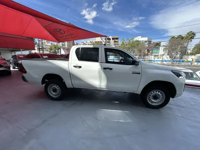 Toyota Hilux 2023