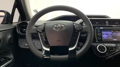 Toyota Prius C 2019