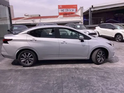 Nissan Versa 2021