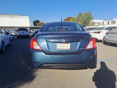 Nissan Versa 2016