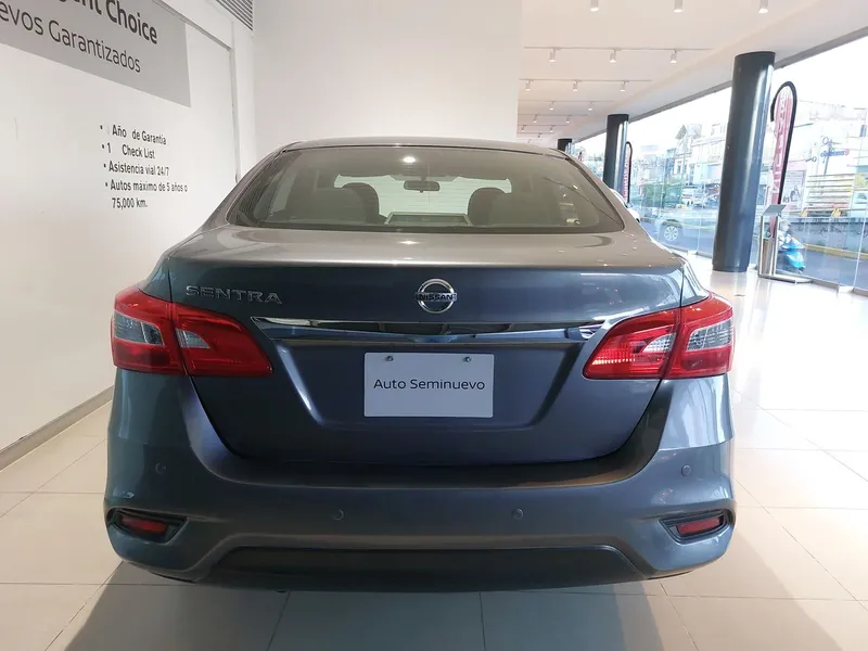 Nissan Sentra 2018