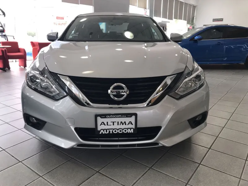 Nissan Altima 2018
