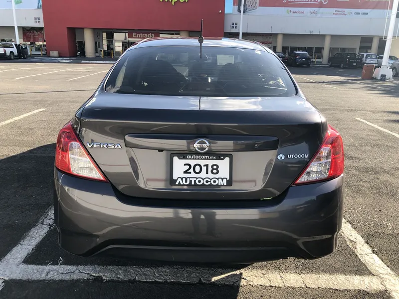 Nissan Versa 2018