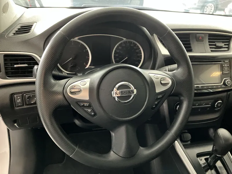 Nissan Sentra 2019