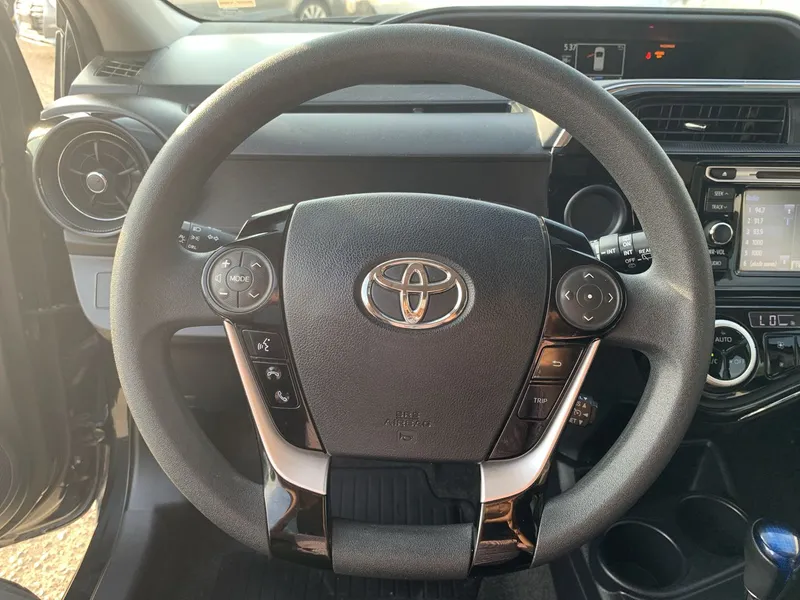 Toyota Prius C 2018