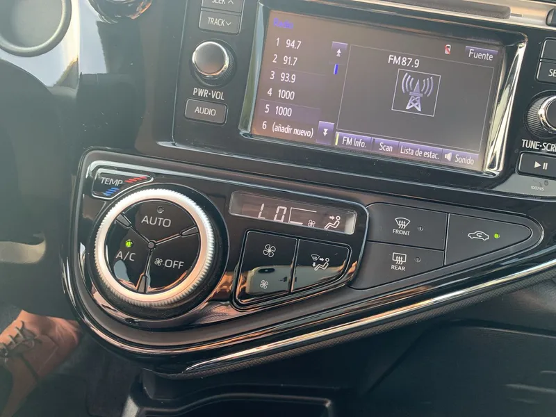 Toyota Prius C 2018