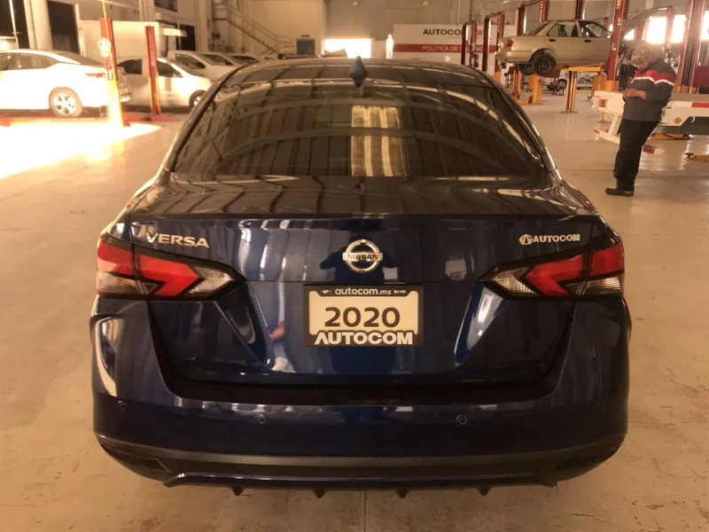 Nissan Versa 2020
