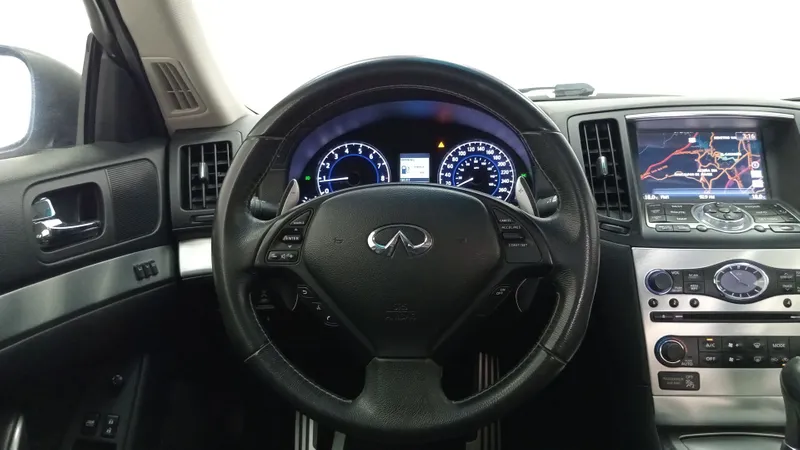 Infiniti Q60 2015