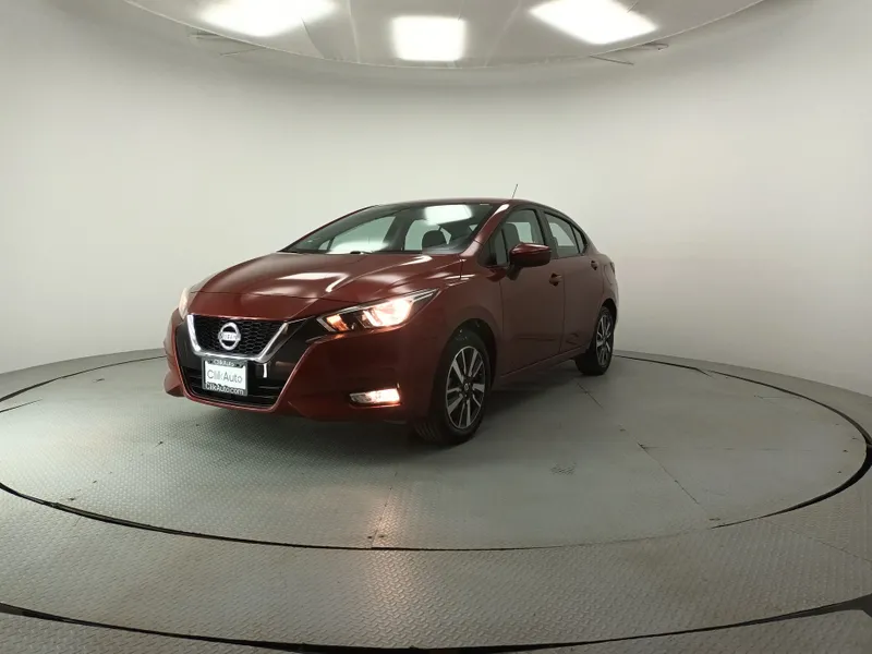 Nissan Versa 2021