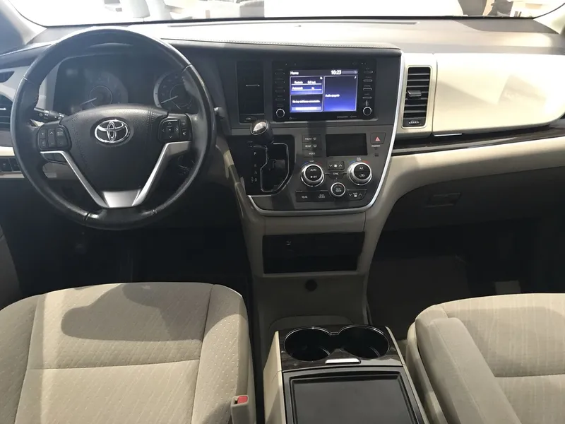 Toyota Sienna 2020