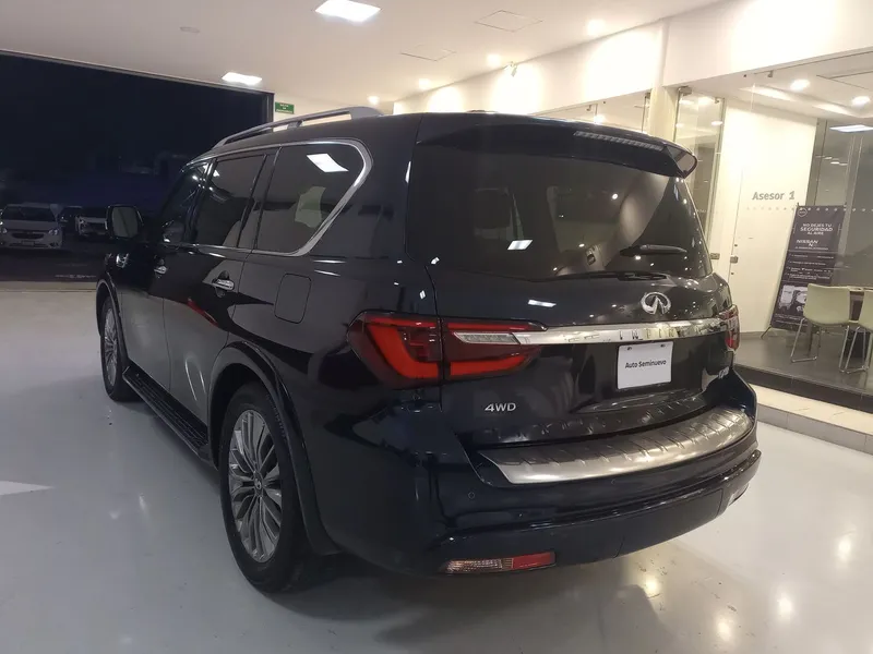 Infiniti Qx80 2021