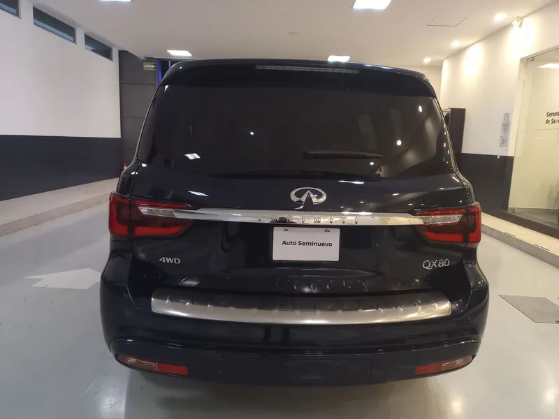 Infiniti Qx80 2021