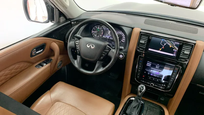 Infiniti Qx80 2021