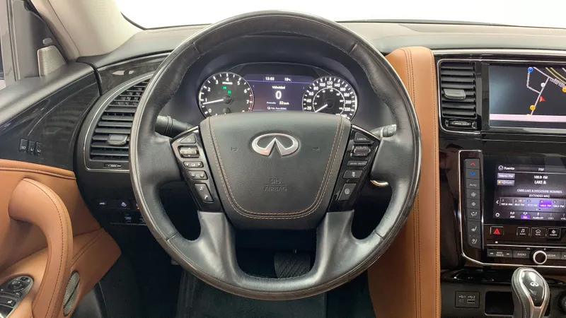 Infiniti Qx80 2021