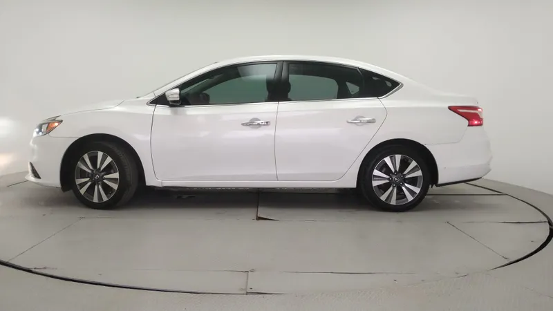 Nissan Sentra 2019