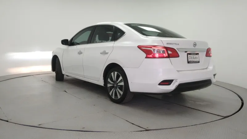 Nissan Sentra 2019