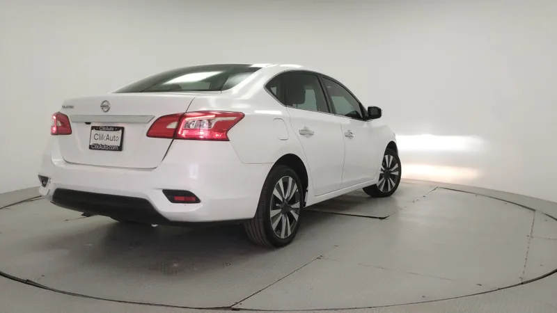 Nissan Sentra 2019