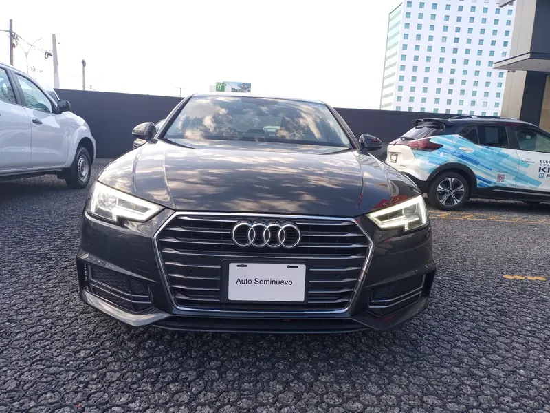 Audi A4 2019