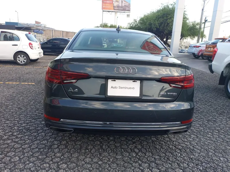 Audi A4 2019