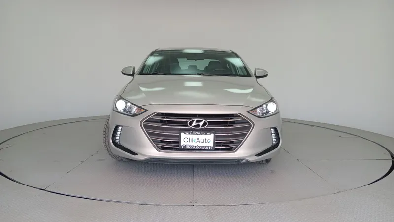 Hyundai Elantra 2018