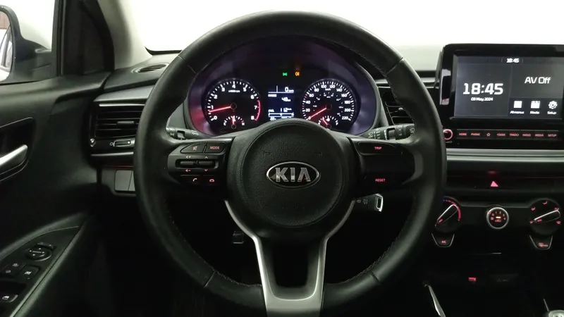 Kia Rio Hb 2021 Seminuevo. $278,760